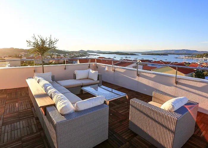 2 Bedroom Awesome In * Murter