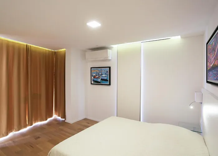 2 Bedroom Awesome In Feriehus