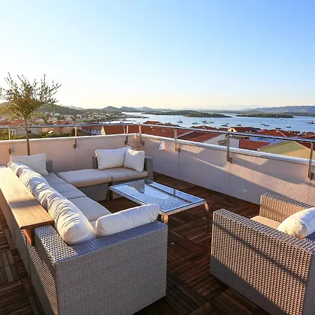 2 Bedroom Awesome In * مورتير