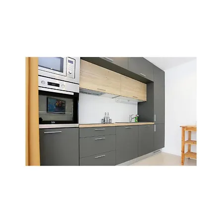 2 Bedroom Awesome In *