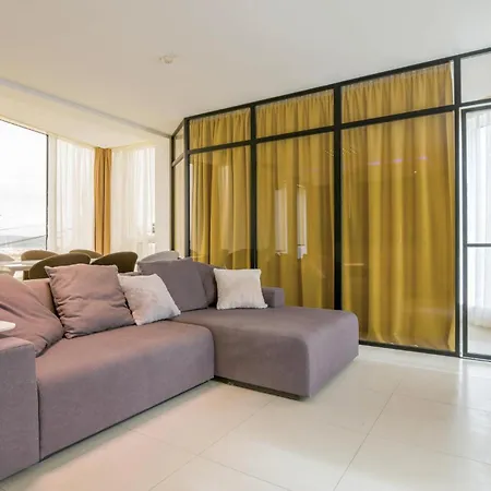 بيت للعطل 2 Bedroom Awesome In